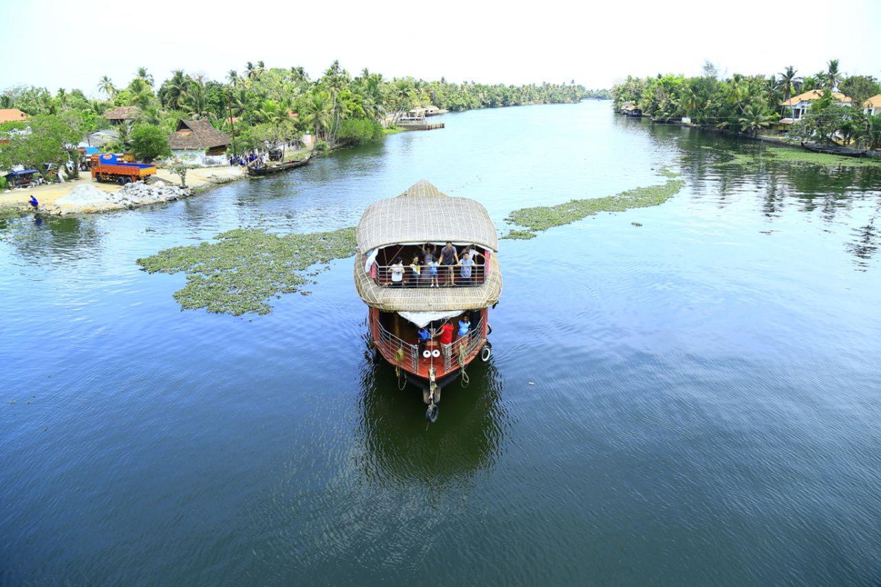 Hotel Vaishnav Tours Alappuzha Exterior foto